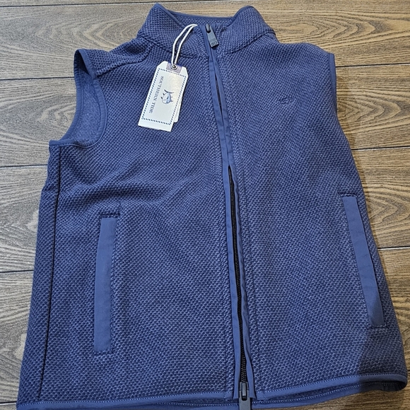 New Southern tide Boys Hucksley Vest
